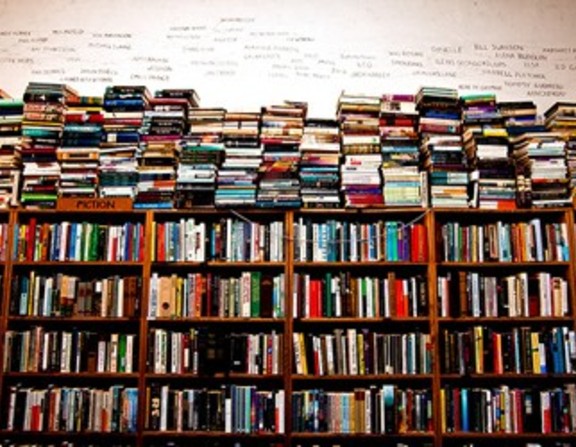 Large bookshelfporn