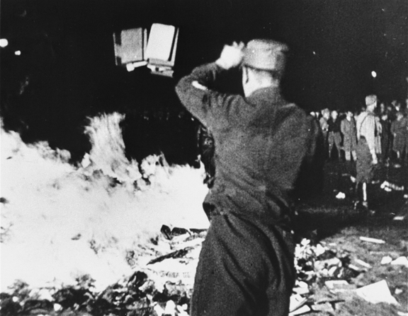 Large 1933 may 10 berlin book burning